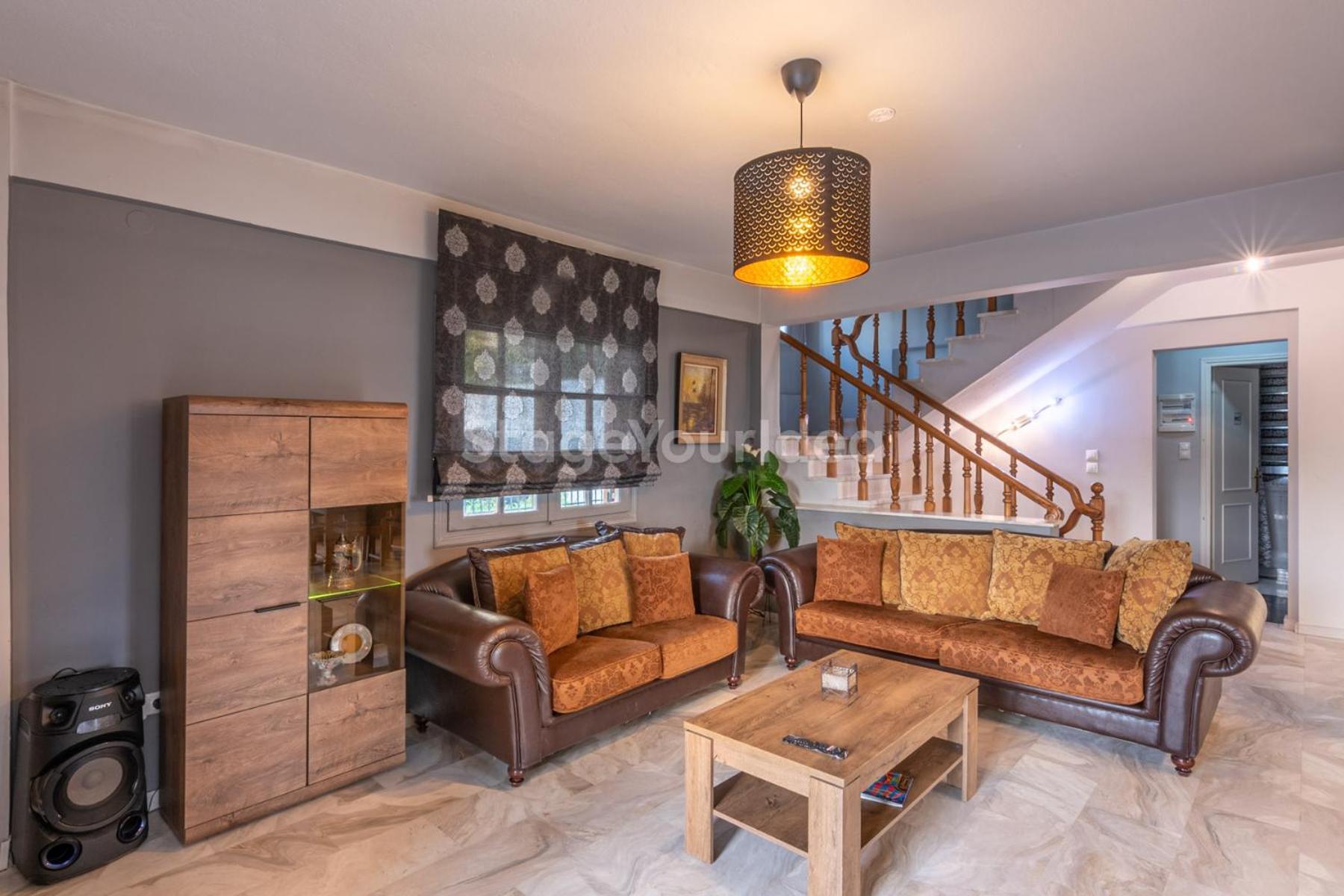 Τraditional Fully Detached Villa On A Luxurious Hillock Of Thessaloniki With Its Own Garden Also For Family & Wedding Gatherings For 10 To 25 People Only 15 Minutes From Airport Esterno foto